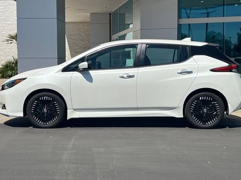 Used 2024 Nissan Leaf SV Plus FWD image 7