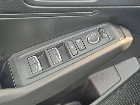 Used 2025 Honda Accord LX image 13