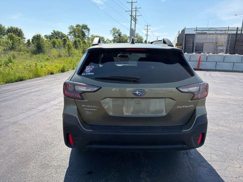 Used 2022 Subaru Outback Premium AWD/4WD image 6