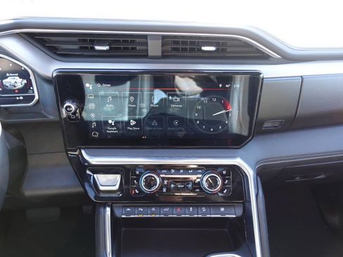 Used 2024 GMC Sierra 1500 Denali w/ Denali Reserve Package image 38