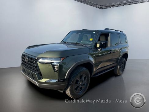 Used 2026 Lexus GX 550 w/ Accessory Package (CT) AWD/4WD image 8