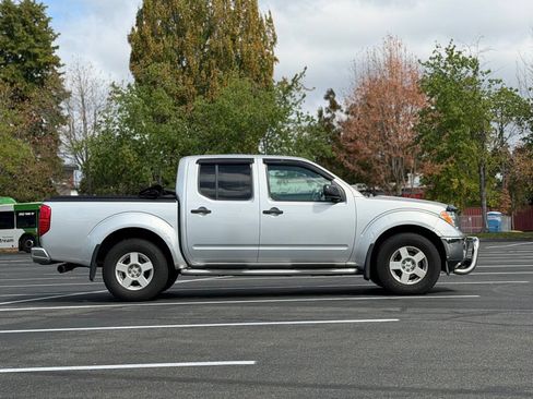 Used 2006 Nissan Frontier SE w/ (P01) Power Pkg RWD image 6