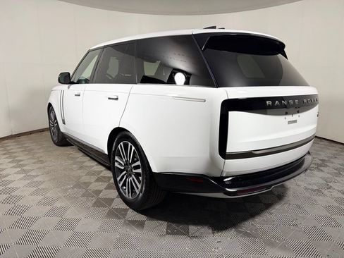 Used 2023 Land Rover Range Rover SE AWD/4WD image 4