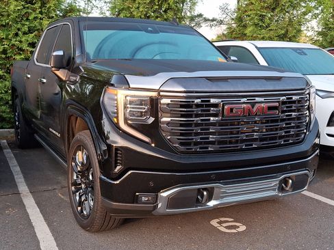 Used 2023 GMC Sierra 1500 Denali Ultimate image 5