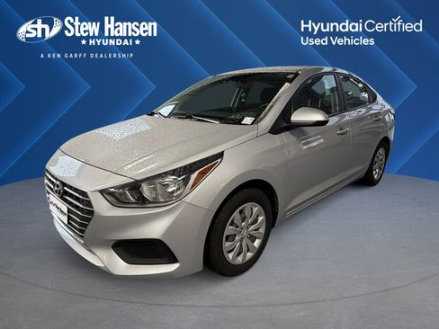 Used 2021 Hyundai Accent SE image 1