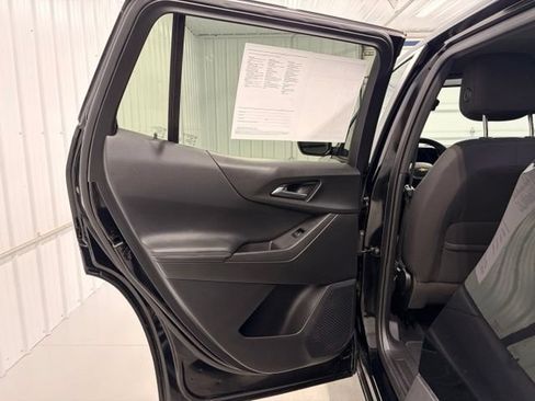 Used 2025 Chevrolet Equinox LT AWD/4WD image 12