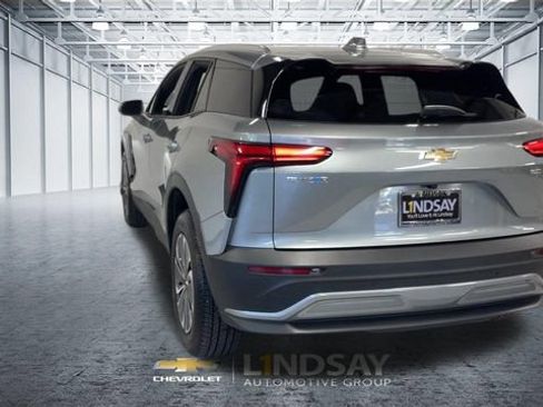 Used 2025 Chevrolet Blazer EV LT w/ Super Cruise Package AWD/4WD image 10