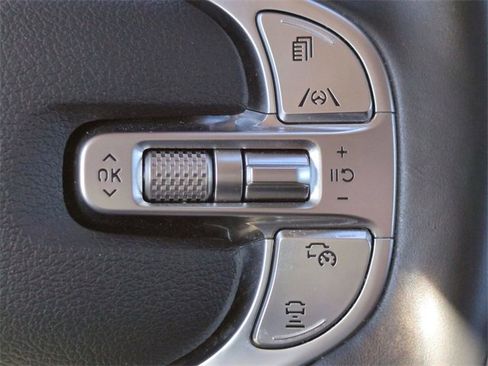 Used 2022 Genesis GV80 2.5T w/ Prestige Package 05 image 27