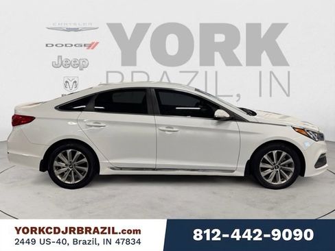 Used 2016 Hyundai Sonata Sport w/ Cargo Package image 6