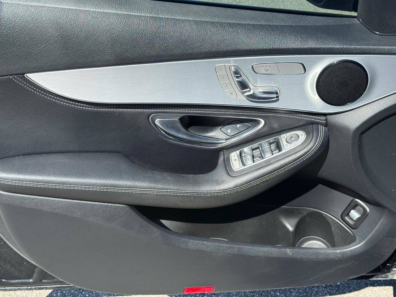 Used 2016 Mercedes-Benz C 300 4MATIC Sedan image 6