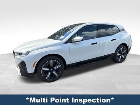 Used 2024 BMW iX xDrive50 w/ Sport Package AWD/4WD image 2