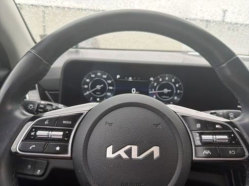 Used 2024 Kia Seltos S AWD/4WD image 15