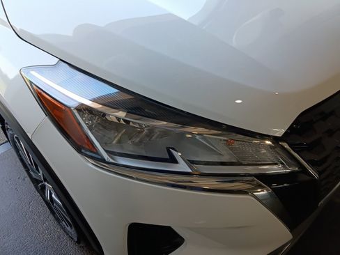 Used 2023 Nissan Kicks SV FWD image 24