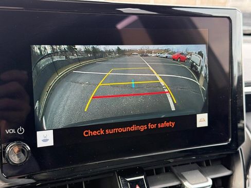 Certified 2024 Toyota Corolla Cross XSE image 23