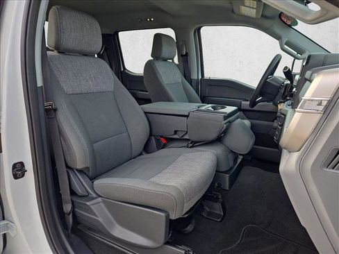 Used 2025 Ford F250 XLT image 19