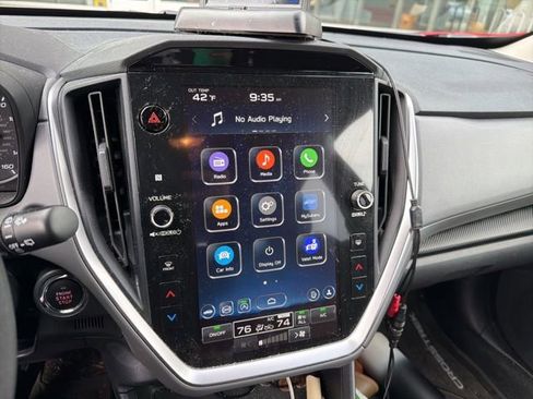 Used 2024 Subaru Crosstrek 2.0i Premium w/ Crosstrek Mirror Package image 4