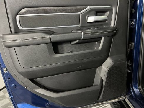 Used 2024 RAM 2500 Big Horn w/ Night Edition image 28