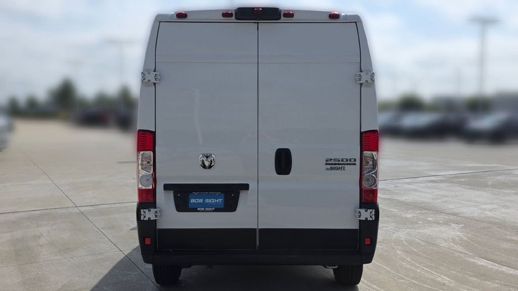 Used 2023 RAM ProMaster 2500 FWD image 4