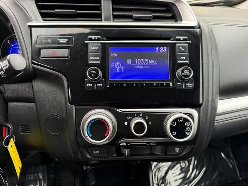 Used 2015 Honda Fit LX image 30
