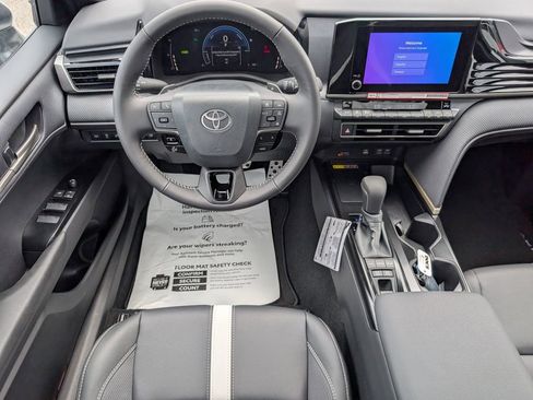 New 2026 Toyota Camry SE FWD image 25