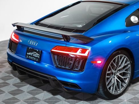 Used 2017 Audi R8 V10 plus AWD/4WD image 9