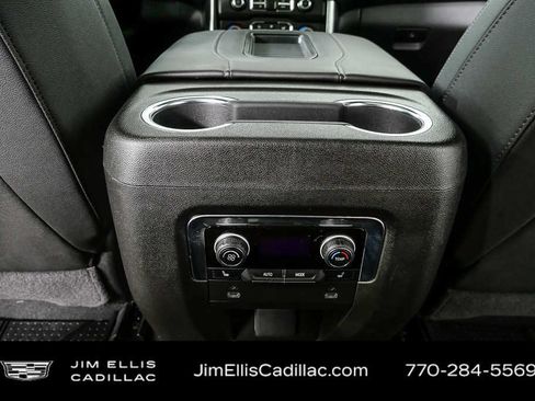 Used 2024 Chevrolet Tahoe Z71 w/ Z71 Off-Road Package AWD/4WD image 19