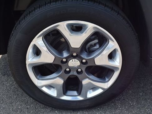 Used 2021 Jeep Compass Limited w/ Sun and Sound Group AWD/4WD image 47