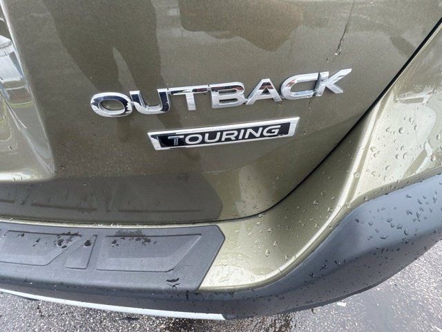 Used 2025 Subaru Outback Touring AWD/4WD image 6