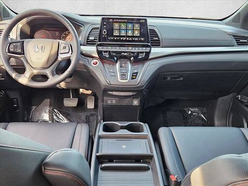 Used 2026 Honda Odyssey Sport-L image 17