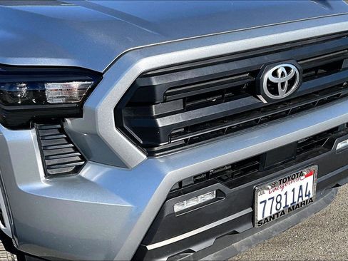 Certified 2024 Toyota Tacoma SR5 image 28