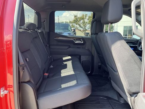 New 2025 GMC Sierra 1500 Elevation image 39