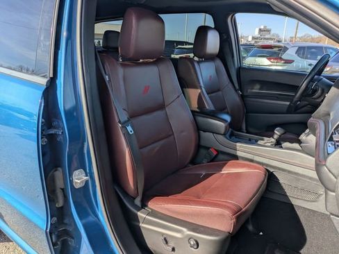 Used 2024 Dodge Durango GT image 38