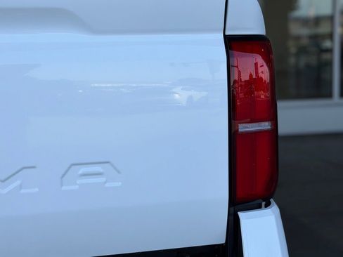 New 2026 Toyota Tacoma SR5 AWD/4WD image 12