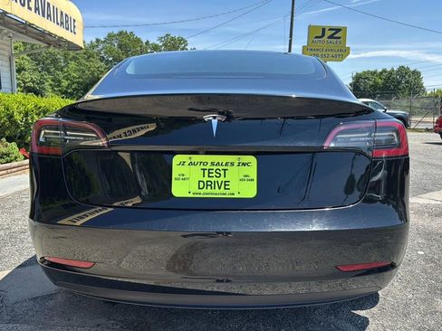Used 2023 Tesla Model 3 Standard Range RWD image 4
