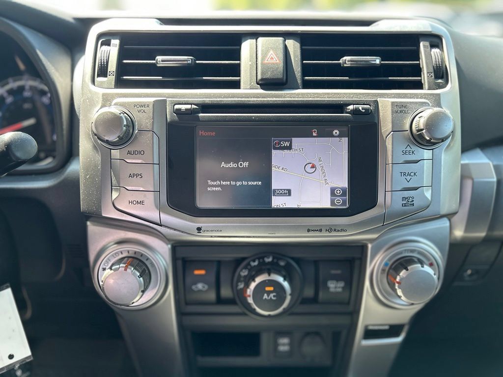 Used 2019 Toyota 4Runner SR5 AWD/4WD image 24