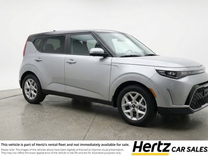Used 2025 Kia Soul LX w/ LX Technology Package