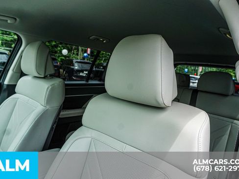 Used 2026 Hyundai Santa Fe SEL AWD/4WD image 18