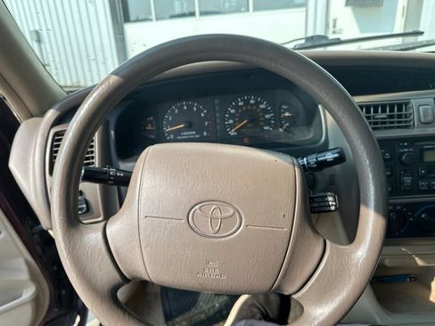 Used 1999 Toyota Avalon XL w/ PWR Seat Pkg FWD image 13
