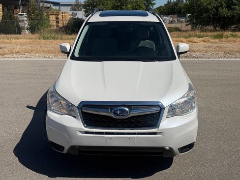 Used 2015 Subaru Forester 2.5i Premium AWD/4WD image 4