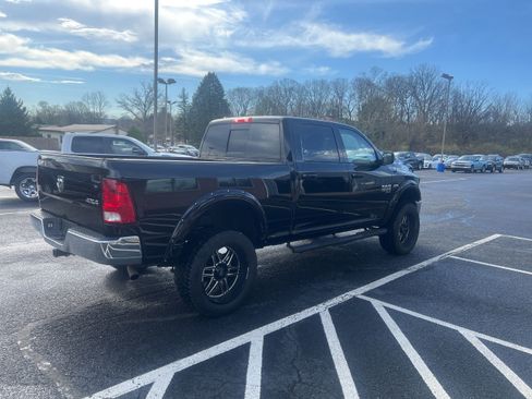 Used 2019 RAM 1500 Classic SLT image 6