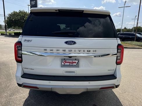 Used 2023 Ford Expedition Max Limited RWD image 6