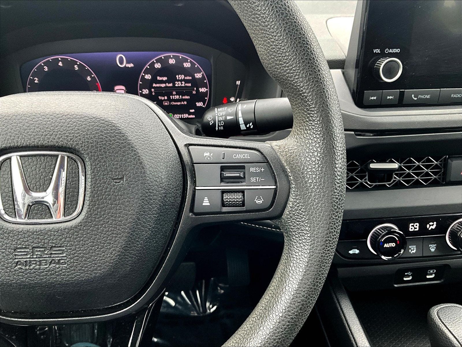 Used 2023 Honda Accord EX image 11