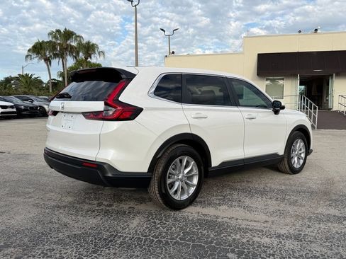 Used 2025 Honda CR-V EX image 5