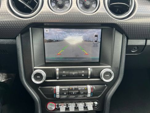 Used 2019 Ford Mustang GT w/ GT Performance Package RWD image 9