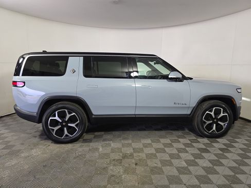 Used 2024 Rivian R1S Adventure AWD/4WD image 6