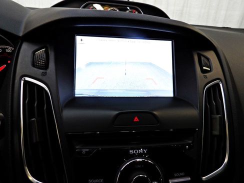 Used 2016 Ford Focus ST w/ Equipment Group 401A FWD image 22