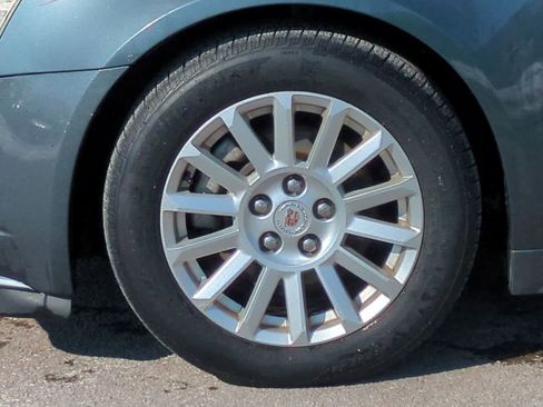 Used 2010 Cadillac CTS Luxury image 14