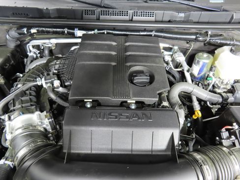 New 2026 Nissan Frontier SV image 12