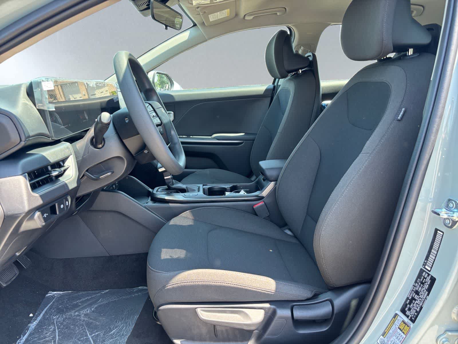 New 2026 Kia K4 FWD image 12