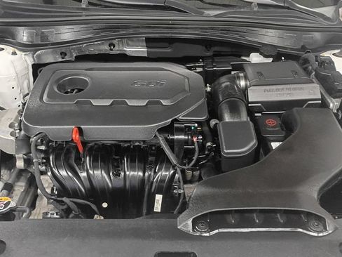 Used 2020 Kia Optima SE FWD image 10